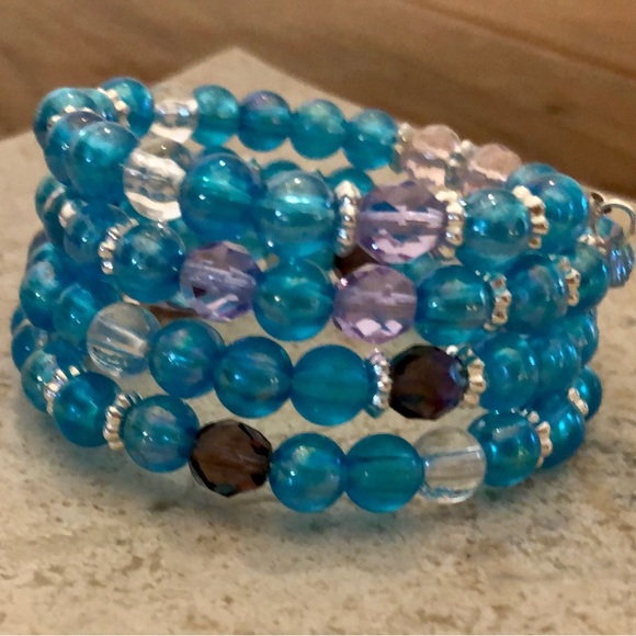 Girls “Mermaid” bracelet - adjustable, on sturdy memory wire - Picture 2 of 5